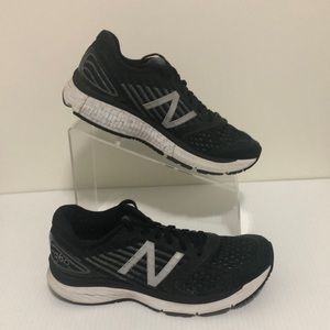 New Balance Womens Sneakers